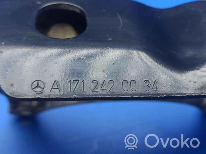 Mercedes-Benz SLK R171 Pavarų dėžės tvirtinimo kronšteinas A2112420340