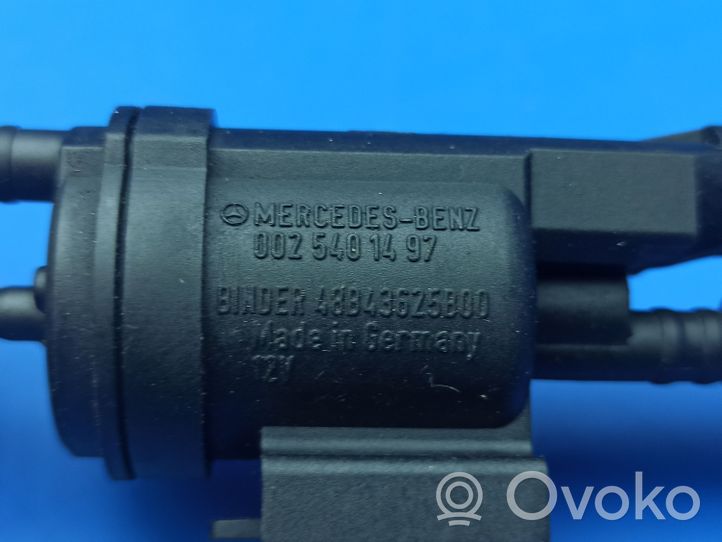 Mercedes-Benz E W211 Vacuum valve 0025401497