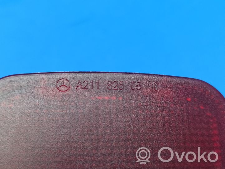 Mercedes-Benz E W211 Etuoven sisävalo A2118250510