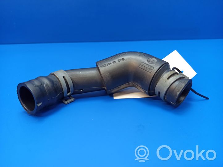 Mercedes-Benz B W245 Tubo flessibile del liquido di raffreddamento del motore A6400100982