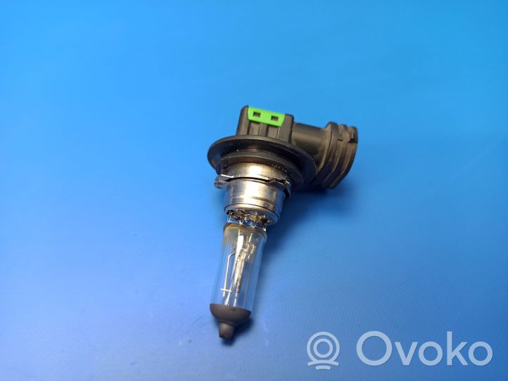 Mercedes-Benz E W212 Fog light bulb H11