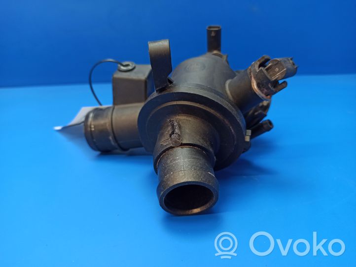 Mercedes-Benz C W204 Alloggiamento termostato A6512000615