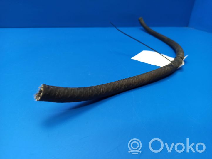 Mercedes-Benz 380 560SEC C126 Engine coolant pipe/hose C126