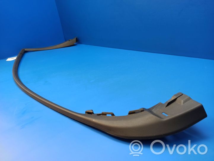 Mercedes-Benz C W203 Rivestimento modanatura del vetro della portiera anteriore A2037250471