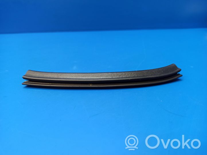 BMW X4 F26 Rivestimento modanatura del faro posteriore 7417706