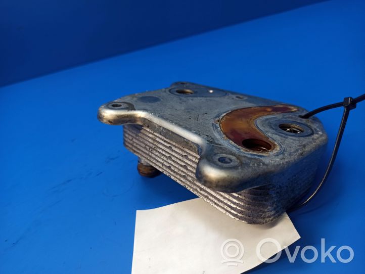 Mercedes-Benz E W211 Supporto di montaggio del filtro dell’olio A6111880301