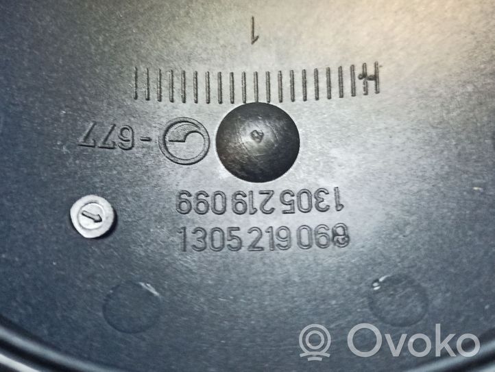 Mercedes-Benz C W203 Cache-poussière de phare avant 1305219009