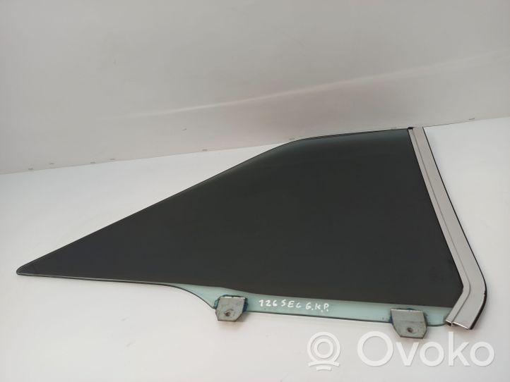 Mercedes-Benz 380 560SEC C126 Rear side window/glass 001025