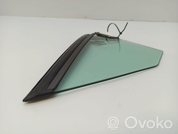 Mercedes-Benz SLK R170 Rear side window/glass 001193