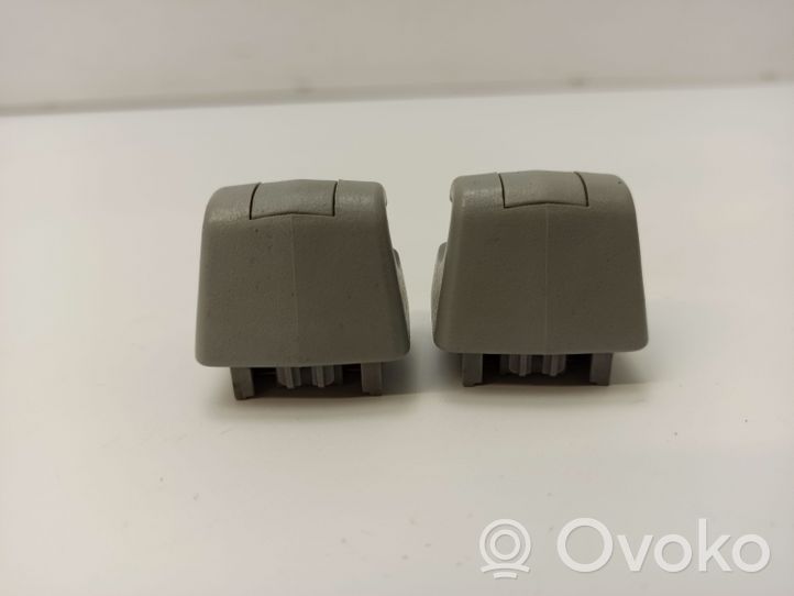 Mercedes-Benz E W211 Clip/gancio/supporto per aletta parasole 