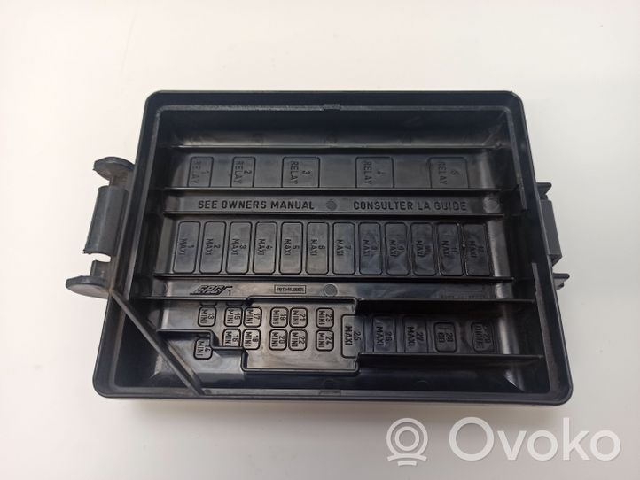 Ford Mustang IV Fuse box cover F8ZB14A003C