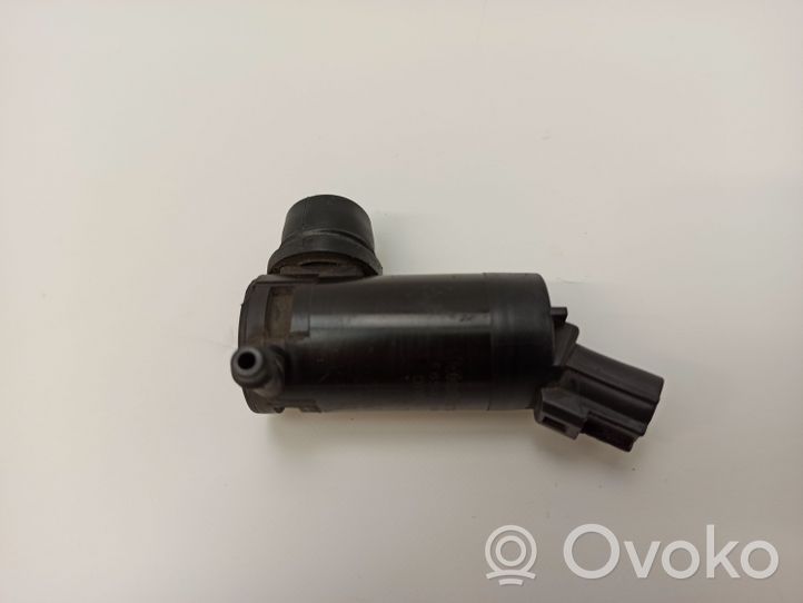 Ford Mustang IV Windscreen/windshield washer pump 6FSU17664DA