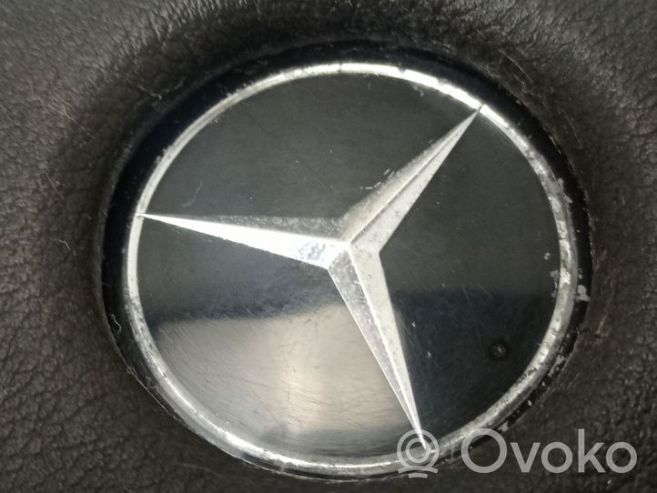 Mercedes-Benz COMPAKT W115 Руль 1164540017