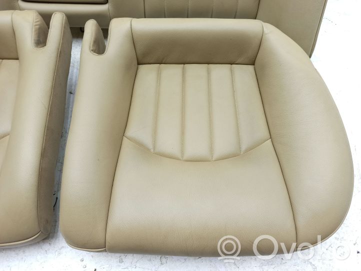 Mercedes-Benz CLS C219 Rear seat 