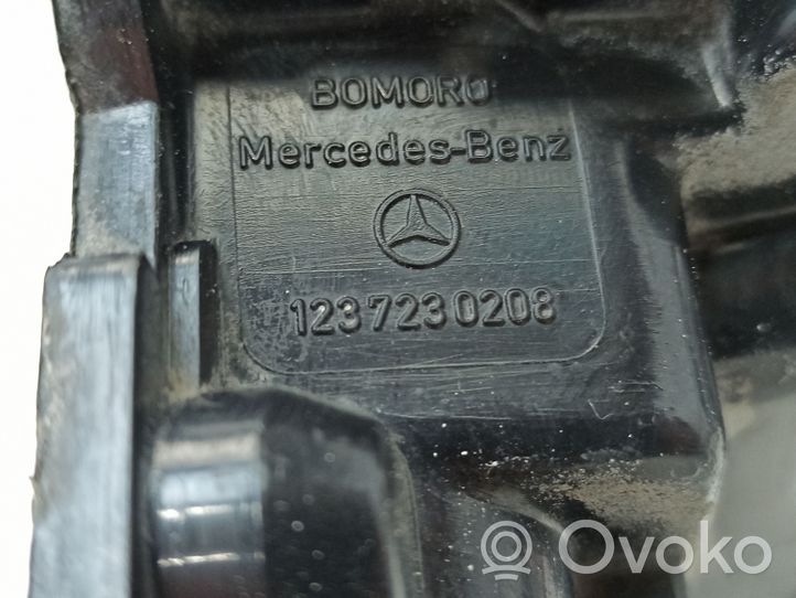 Mercedes-Benz S W126 Etuoven lukko 1237230208