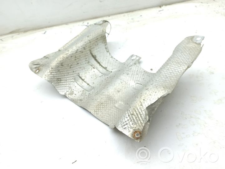 Mercedes-Benz CLS C219 Bouclier thermique d'échappement 25068860831