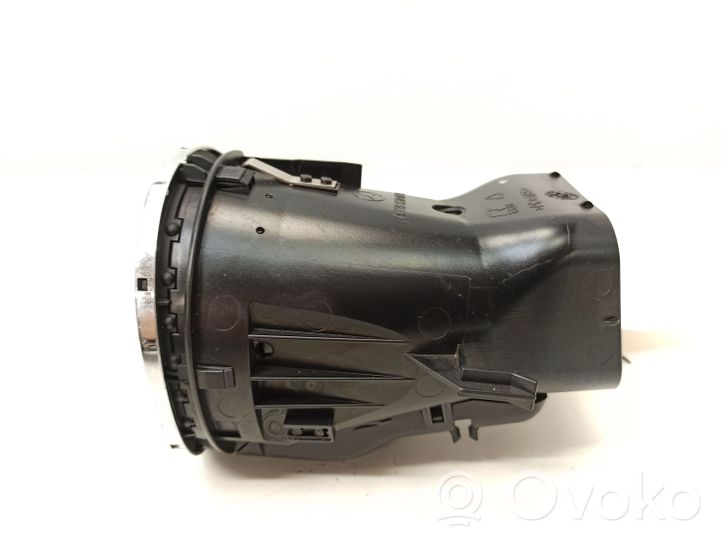 Mercedes-Benz CLS C219 Copertura griglia di ventilazione laterale cruscotto A2198300254