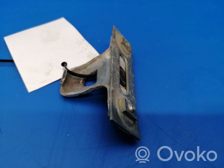 Mercedes-Benz E W123 Anello di blocco della copertina posteriore W123