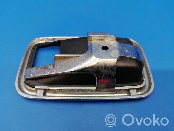 Mercedes-Benz E W123 Copertura per maniglia portiera anteriore 1087660511