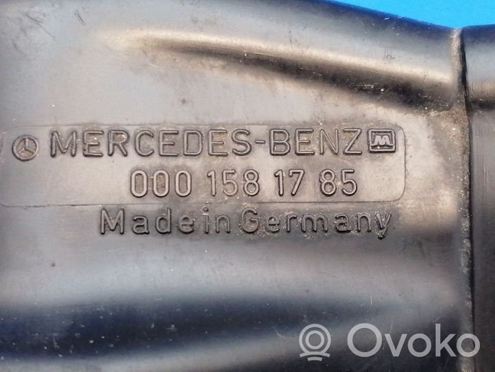 Mercedes-Benz E W123 Kopułka rozdzielacza zapłonu 0001581785