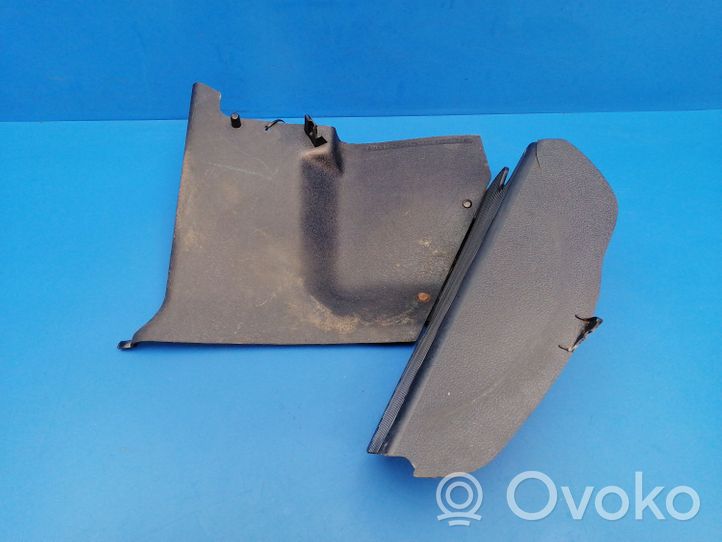 Mercedes-Benz E W123 Rivestimento vano piedi laterale 1239760360