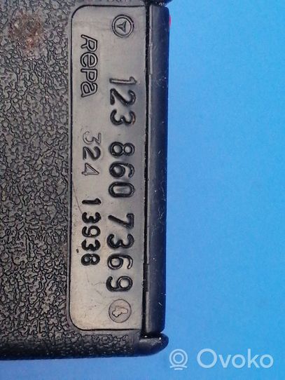 Mercedes-Benz E W123 Klamra tylnego pasa bezpieczeństwa 1238607369