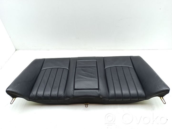 Mercedes-Benz CLS C219 Rear seat A2119240037