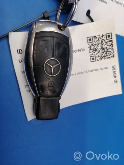 Mercedes-Benz C W204 Ignition key/card 