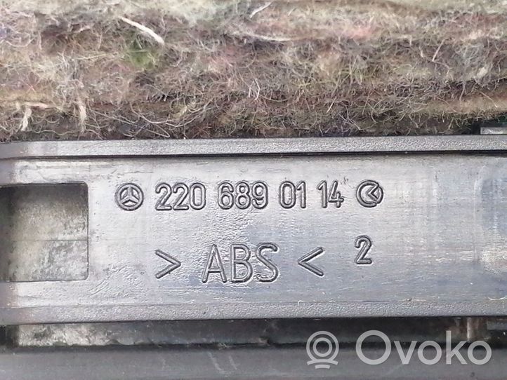 Mercedes-Benz C W203 Panelės apdailos skydas (apatinis) A2036809182