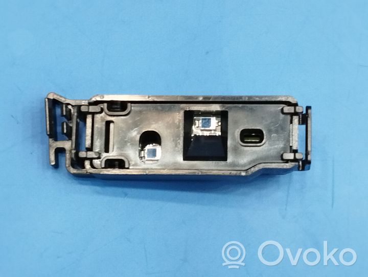 Mercedes-Benz S W220 Gaismas sensors A2208203326