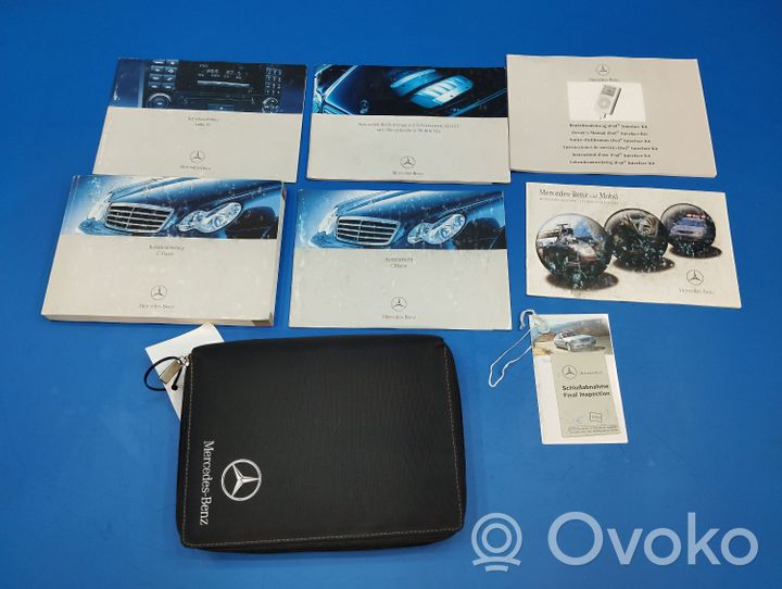 Mercedes-Benz C W203 Owners service history hand book 