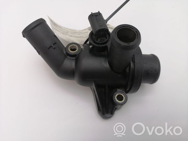 Mercedes-Benz A W168 Termostaatin kotelo A6682030275