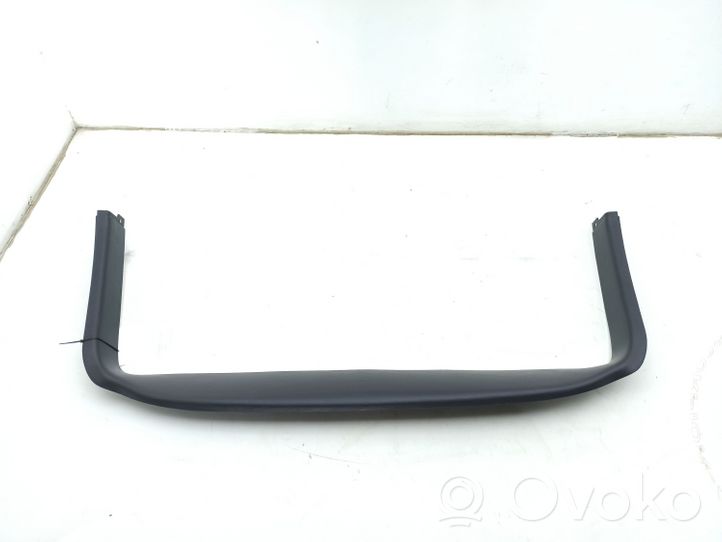 Mercedes-Benz ML W163 Rivestimento superiore del portellone posteriore/bagagliaio A1637400170