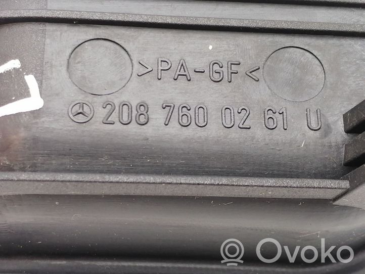 Mercedes-Benz CLK A208 C208 Poignée inférieure de porte avant 2087600261