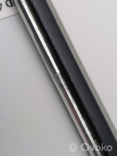 Jaguar XJS Rear fender molding trim 