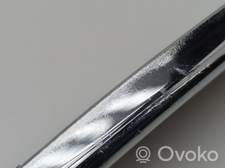 Mercedes-Benz E W211 Rivestimento del vano portaoggetti del cruscotto A2116800371