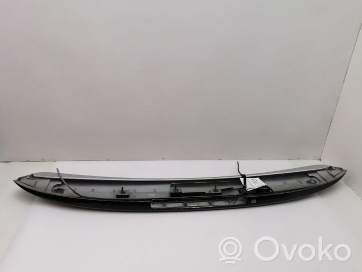 Mercedes-Benz E W211 Spoiler del portellone posteriore/bagagliaio 2117900188