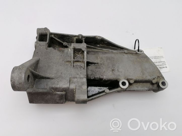 Mercedes-Benz 380 560SEC C126 A/C compressor mount bracket 1161301035