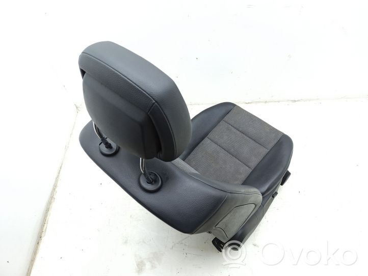 Mercedes-Benz C W204 Asiento delantero del pasajero 