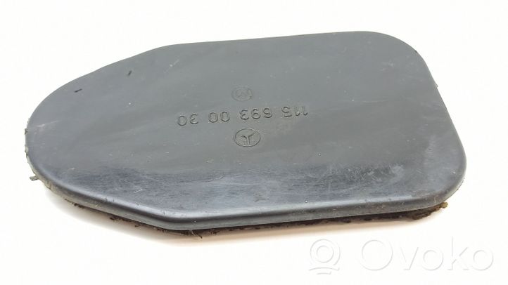 Mercedes-Benz E W123 Altra parte interiore 1156930030