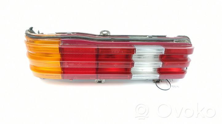 Mercedes-Benz E W123 Luci posteriori 22064L