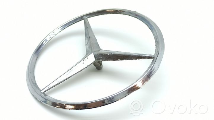 Mercedes-Benz E W123 Logo/stemma case automobilistiche 