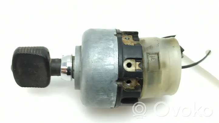 Mercedes-Benz 250 280 C CE W114 Interruptor de luz 