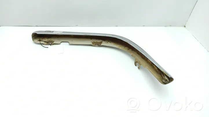 Mercedes-Benz S W116 Rivestimento del pannello parte angolare del paraurti anteriore 