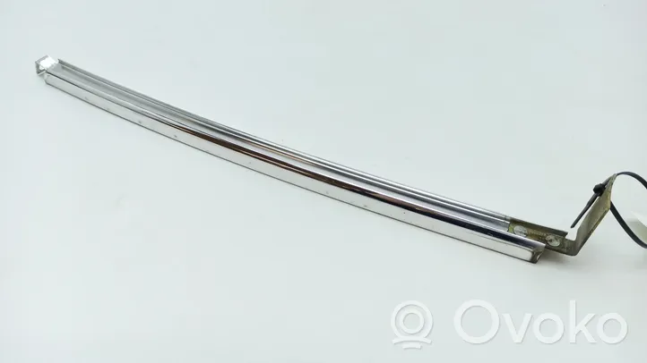 Mercedes-Benz COMPAKT W115 Rear door glass trim molding 