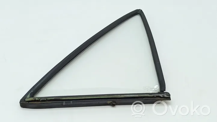 Mercedes-Benz COMPAKT W115 Rear vent window glass 1157350224