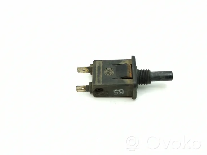 Mercedes-Benz COMPAKT W115 Sensor de la puerta delantera 0008212052