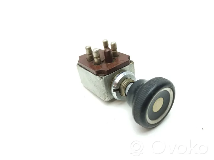 Mercedes-Benz COMPAKT W115 Otros interruptores/perillas/selectores 