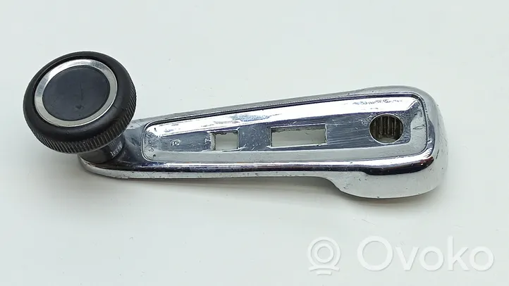 Mercedes-Benz COMPAKT W115 Rear door window winding handle 