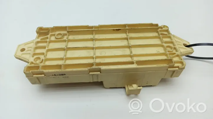 Subaru Impreza II Module de fusibles 960131